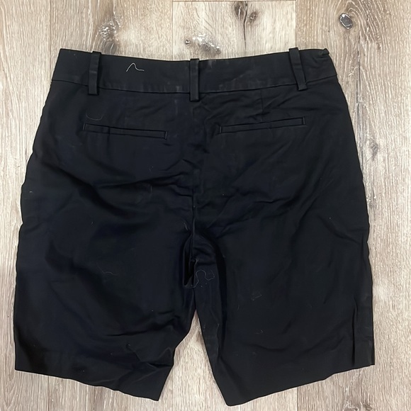 Black shorts with zipper and pockets - Picture 4 of 6